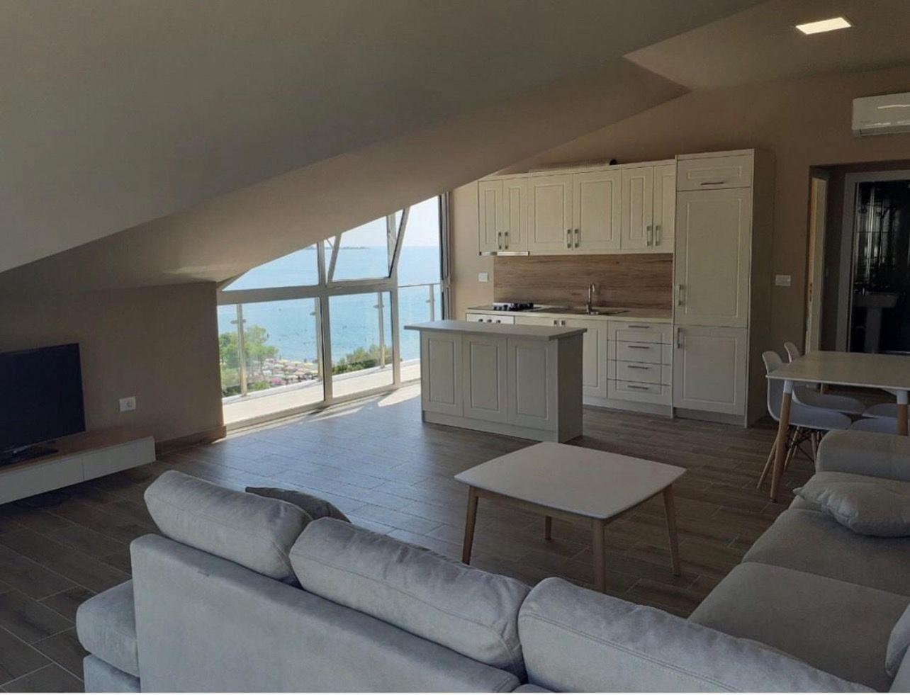 Shengjin Apartaments Bagian luar foto