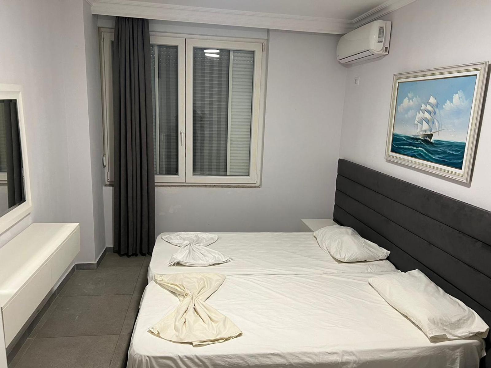 Shengjin Apartaments Bagian luar foto