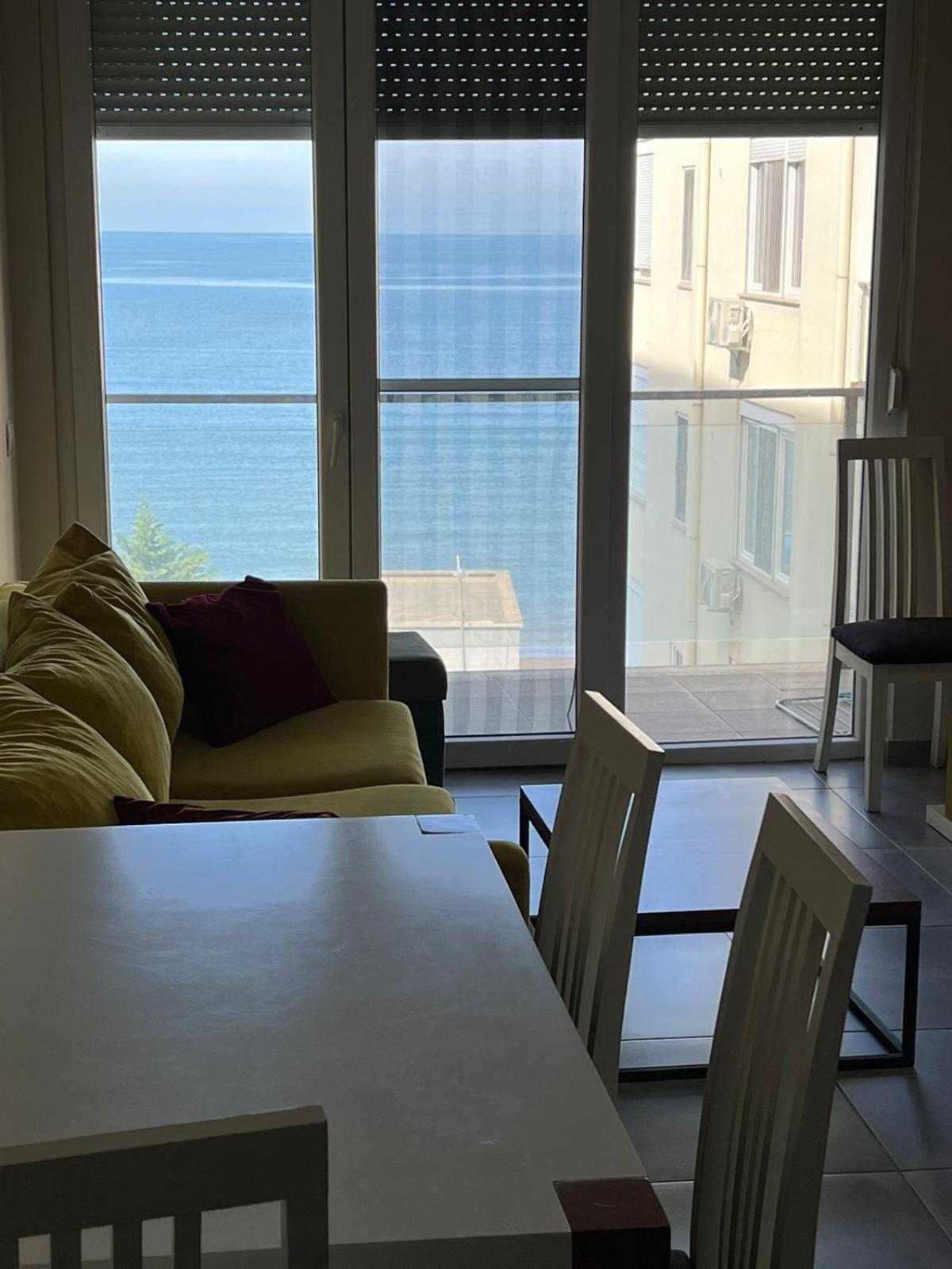 Shengjin Apartaments Bagian luar foto