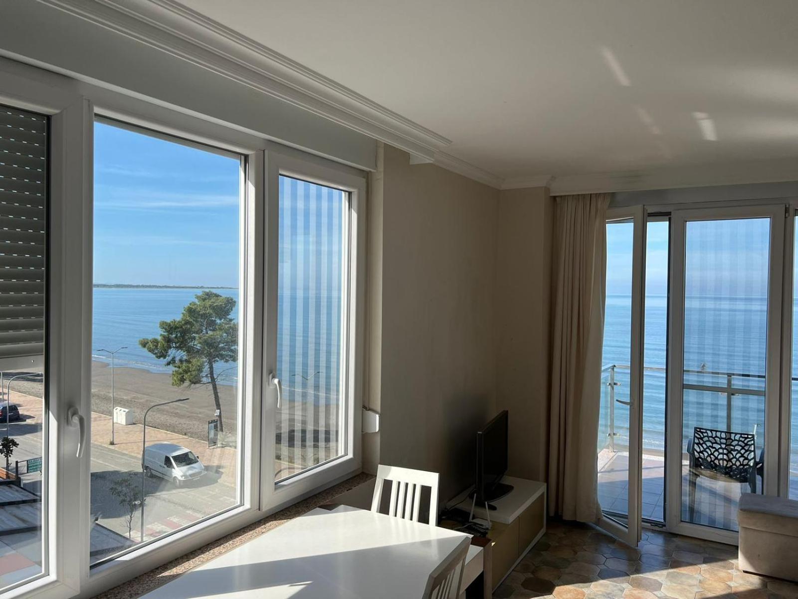 Shengjin Apartaments Bagian luar foto