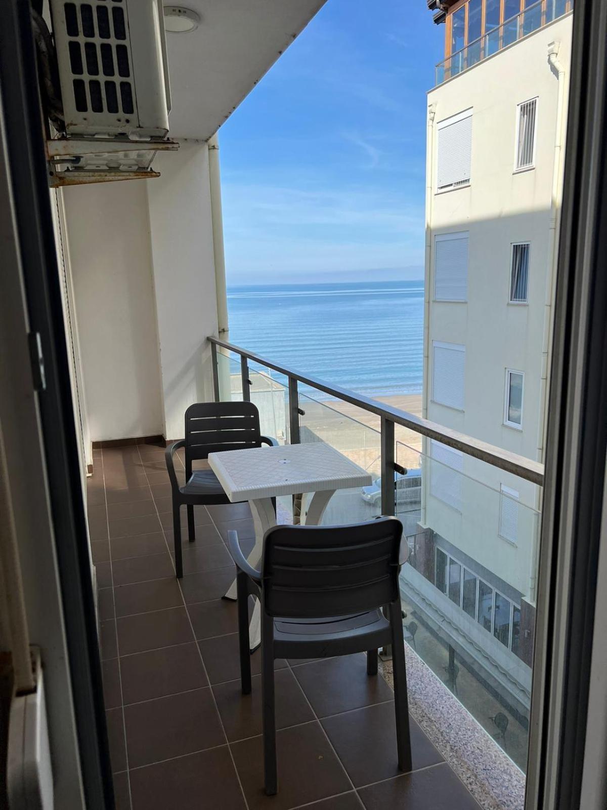 Shengjin Apartaments Bagian luar foto