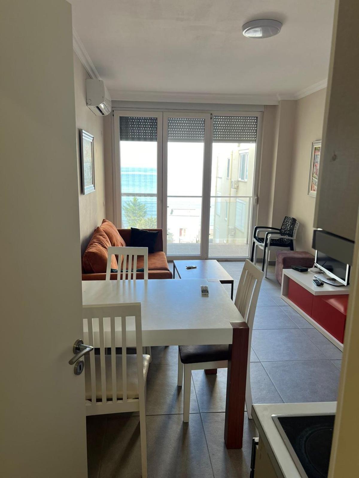 Shengjin Apartaments Bagian luar foto