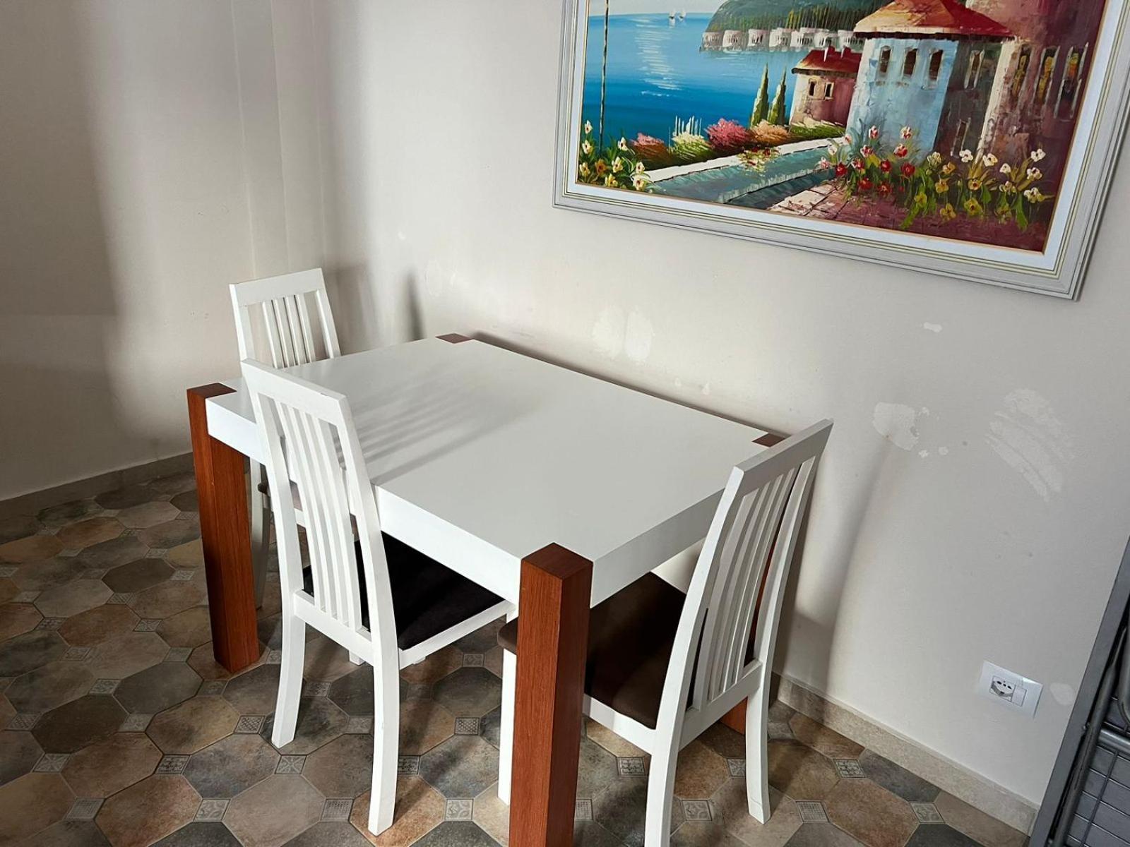 Shengjin Apartaments Bagian luar foto
